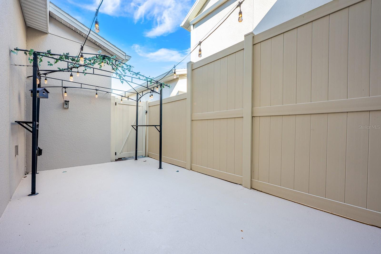 VINEYARDS/HORIZONS WEST PH 2B - Residential