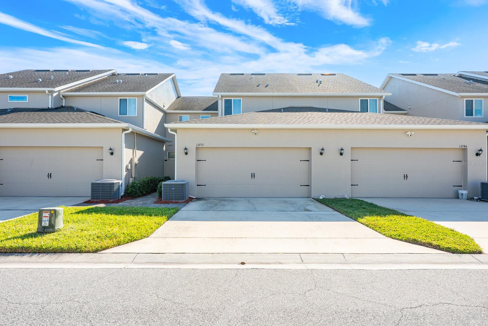 VINEYARDS/HORIZONS WEST PH 2B - Residential