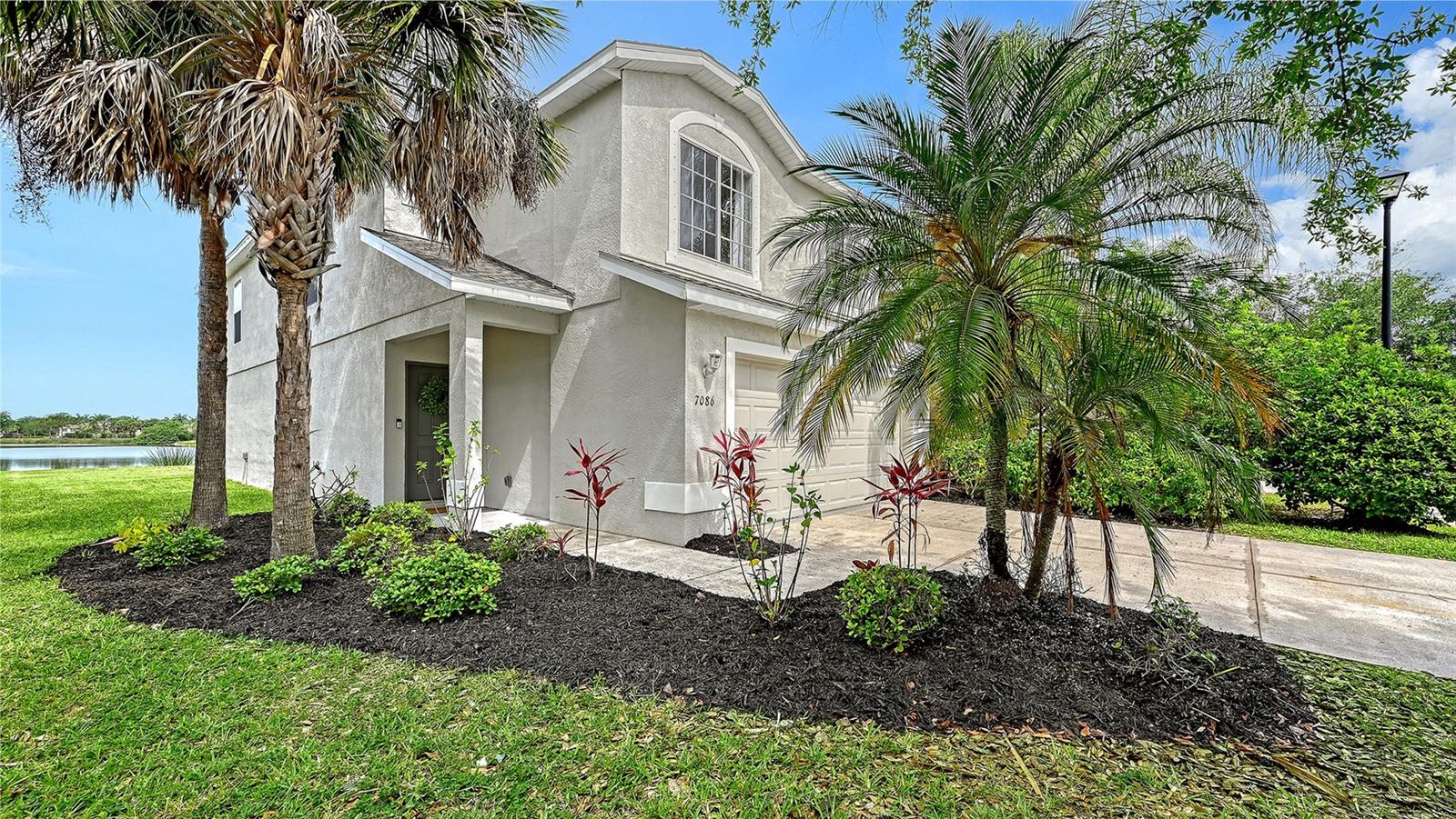LIGHTHOUSE COVE AT HERITAGE HARBOUR UN 1 - Residential