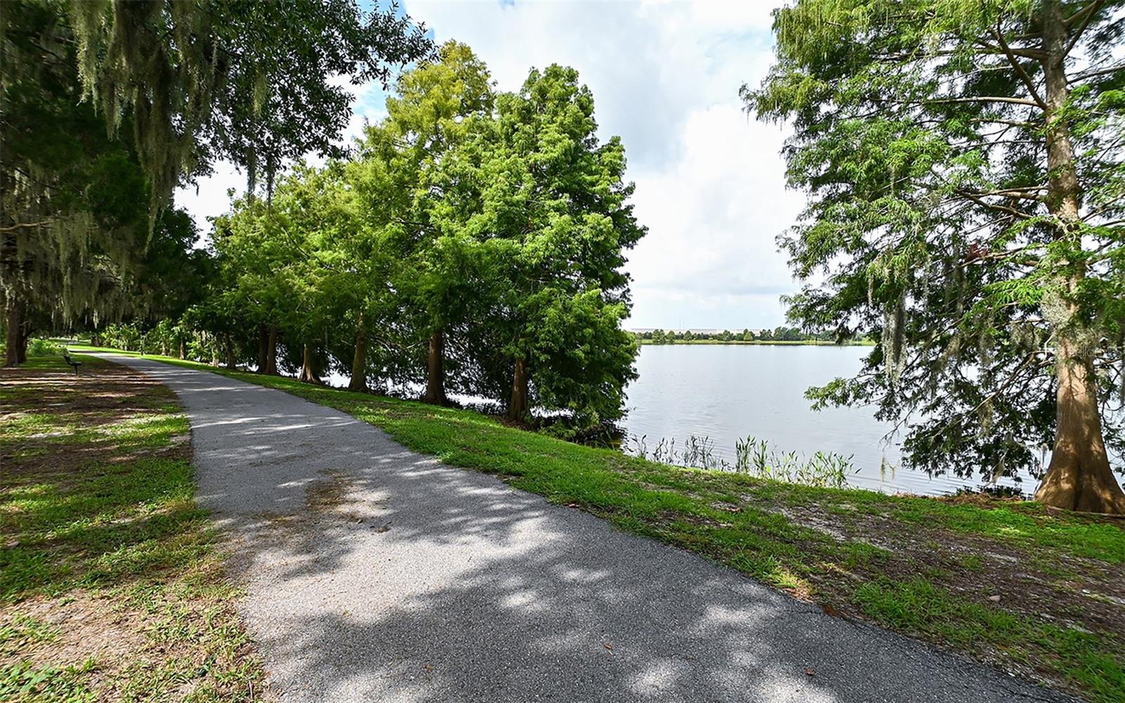 LIGHTHOUSE COVE AT HERITAGE HARBOUR UN 1 - Residential
