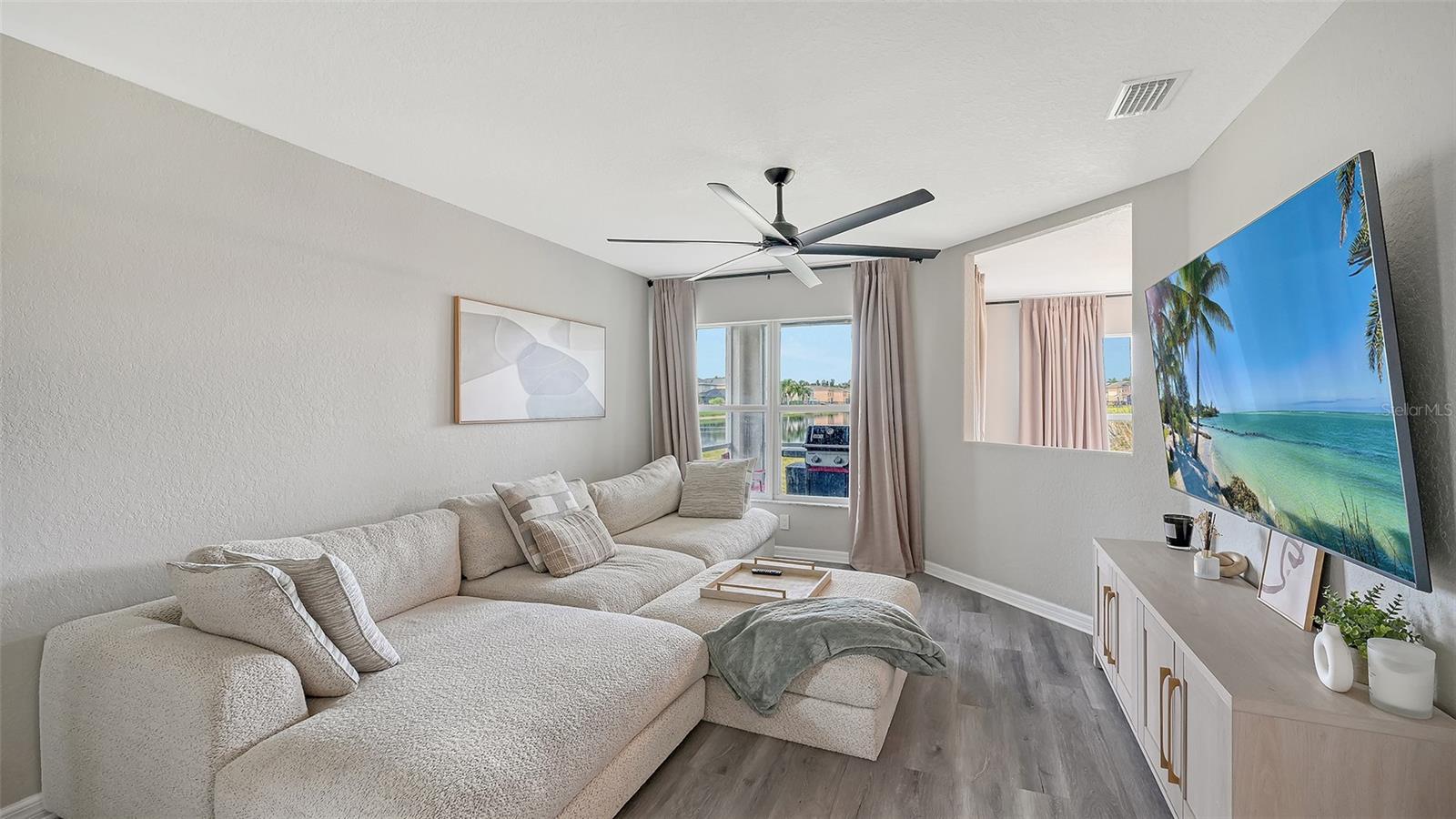 LIGHTHOUSE COVE AT HERITAGE HARBOUR UN 1 - Residential