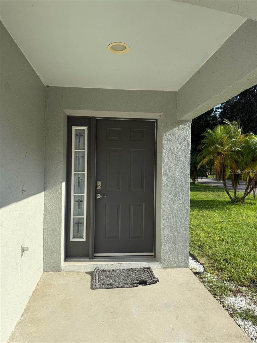 Photo of 3059 Barbados Lane, Haines City, FL 33844 (MLS # O6437513)