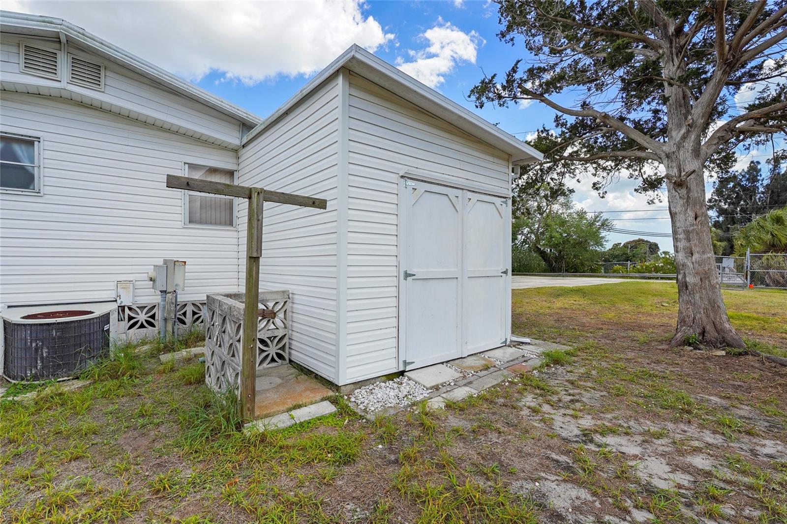 TRAILER ESTATES THIRD ADD - Residential