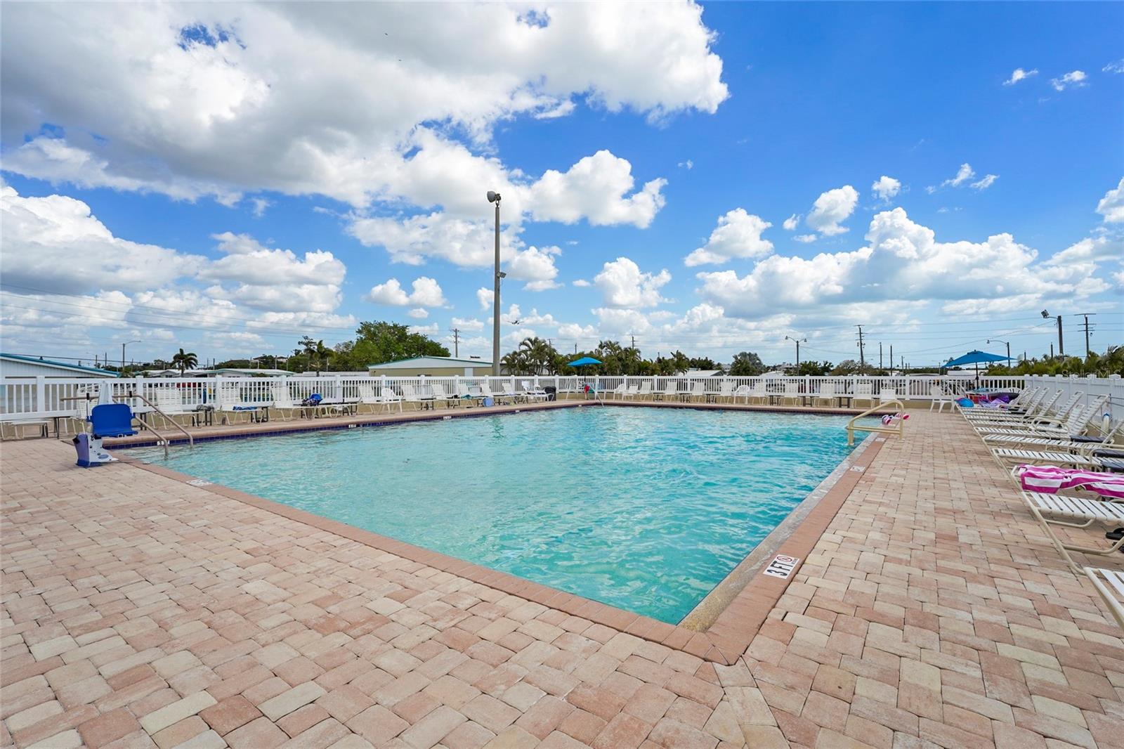 TRAILER ESTATES THIRD ADD - Residential