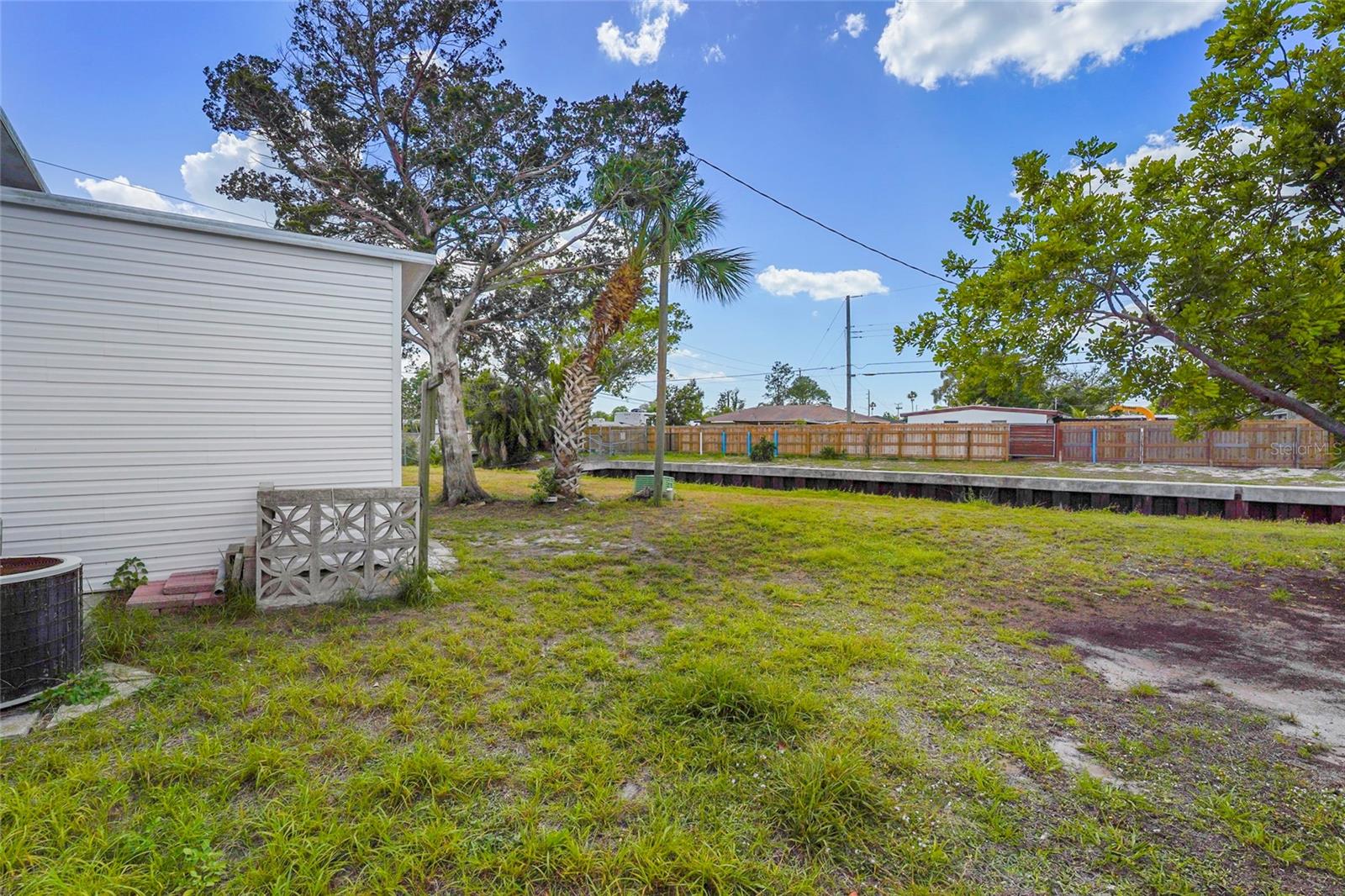 TRAILER ESTATES THIRD ADD - Residential