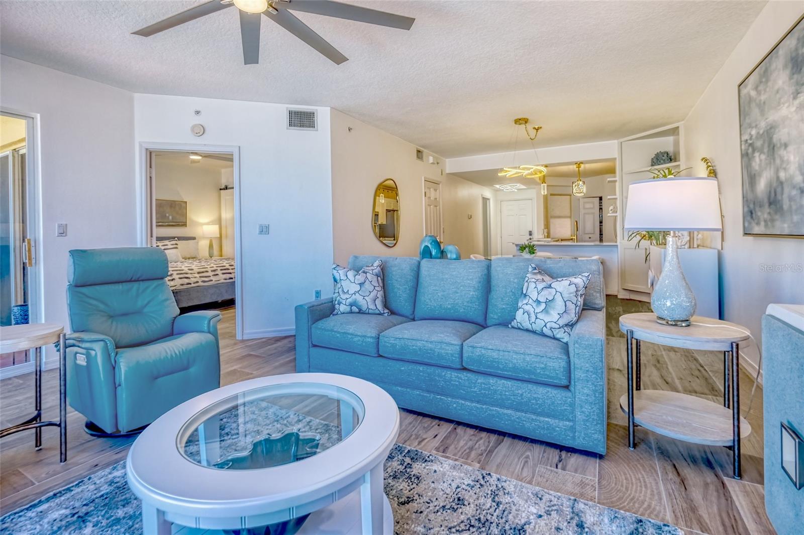 16600 GULF BOULEVARD 536