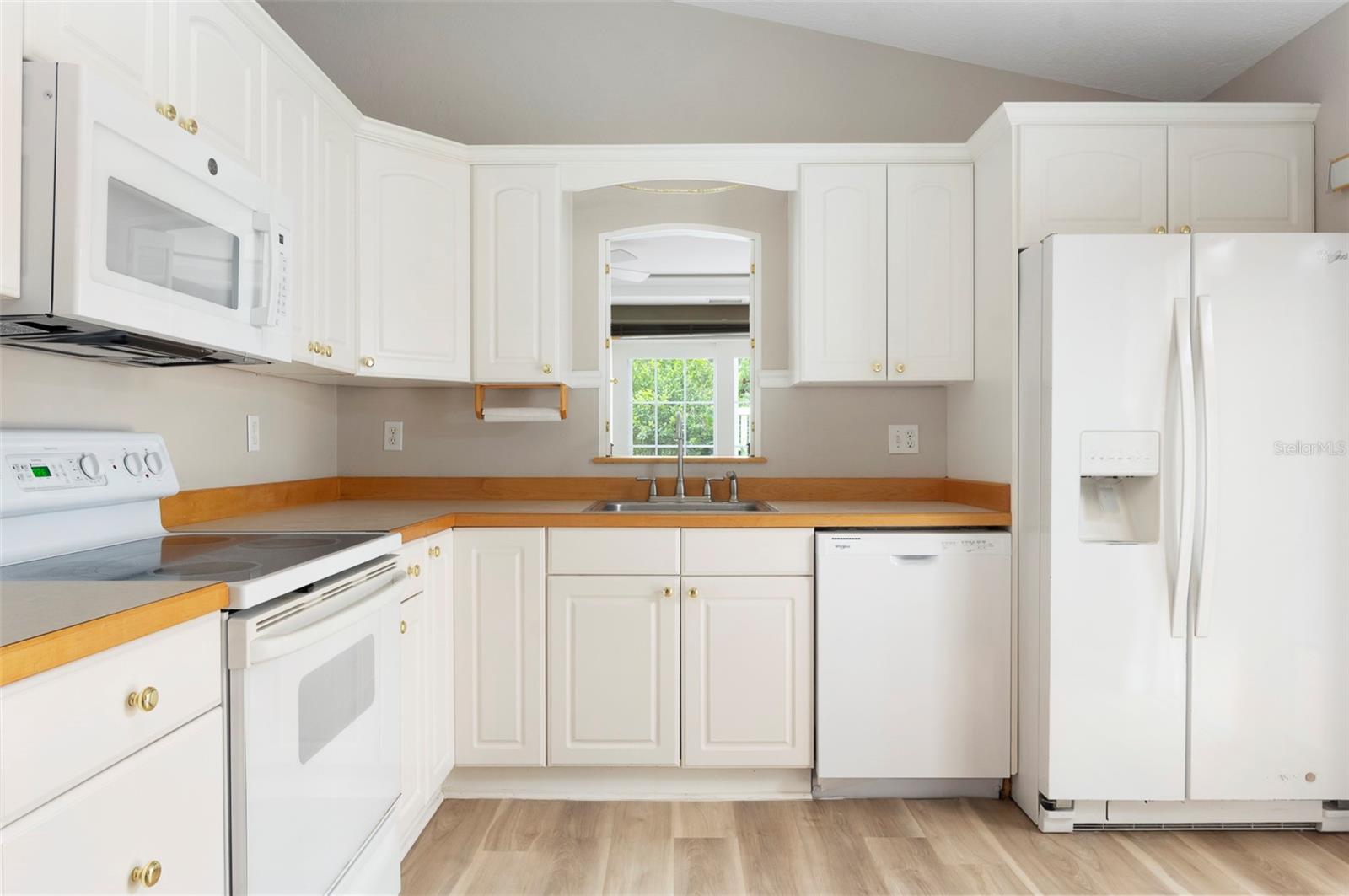 PLACIDO BAYOU - Residential