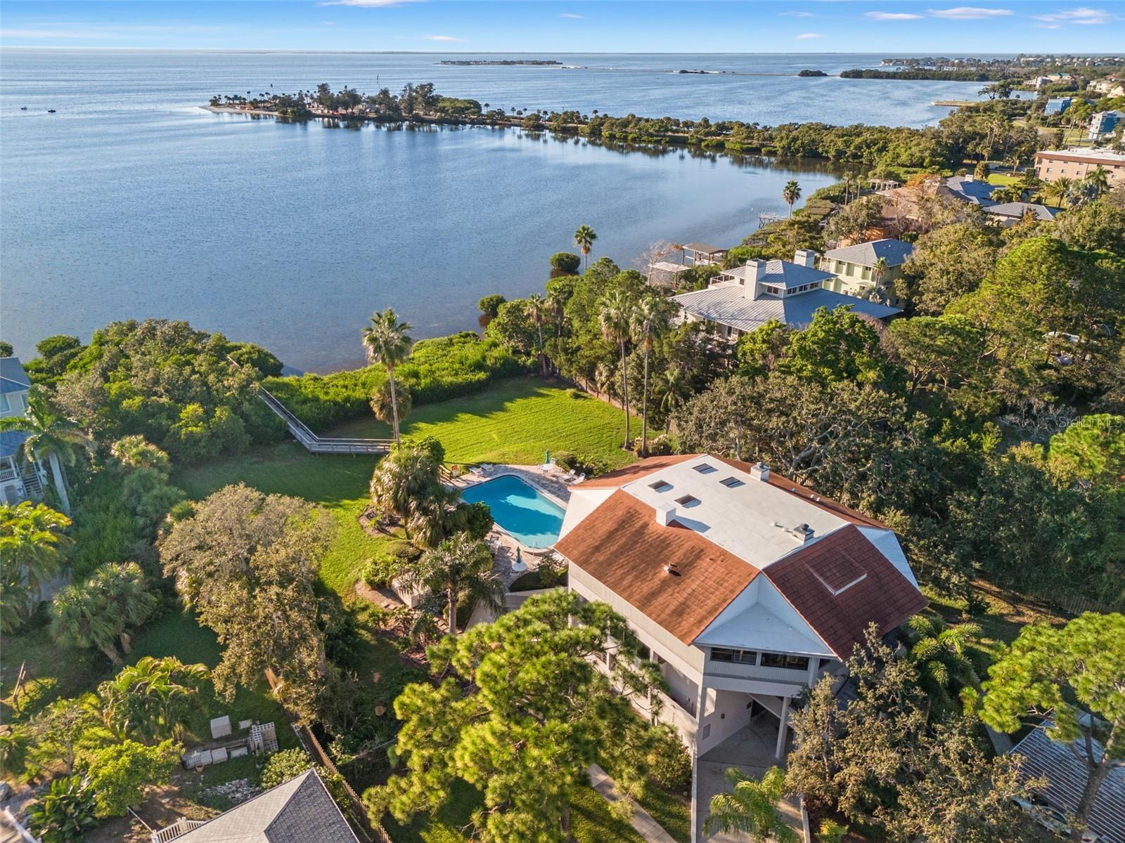 SUNSET SHORES OF TARPON A CONDO - Residential