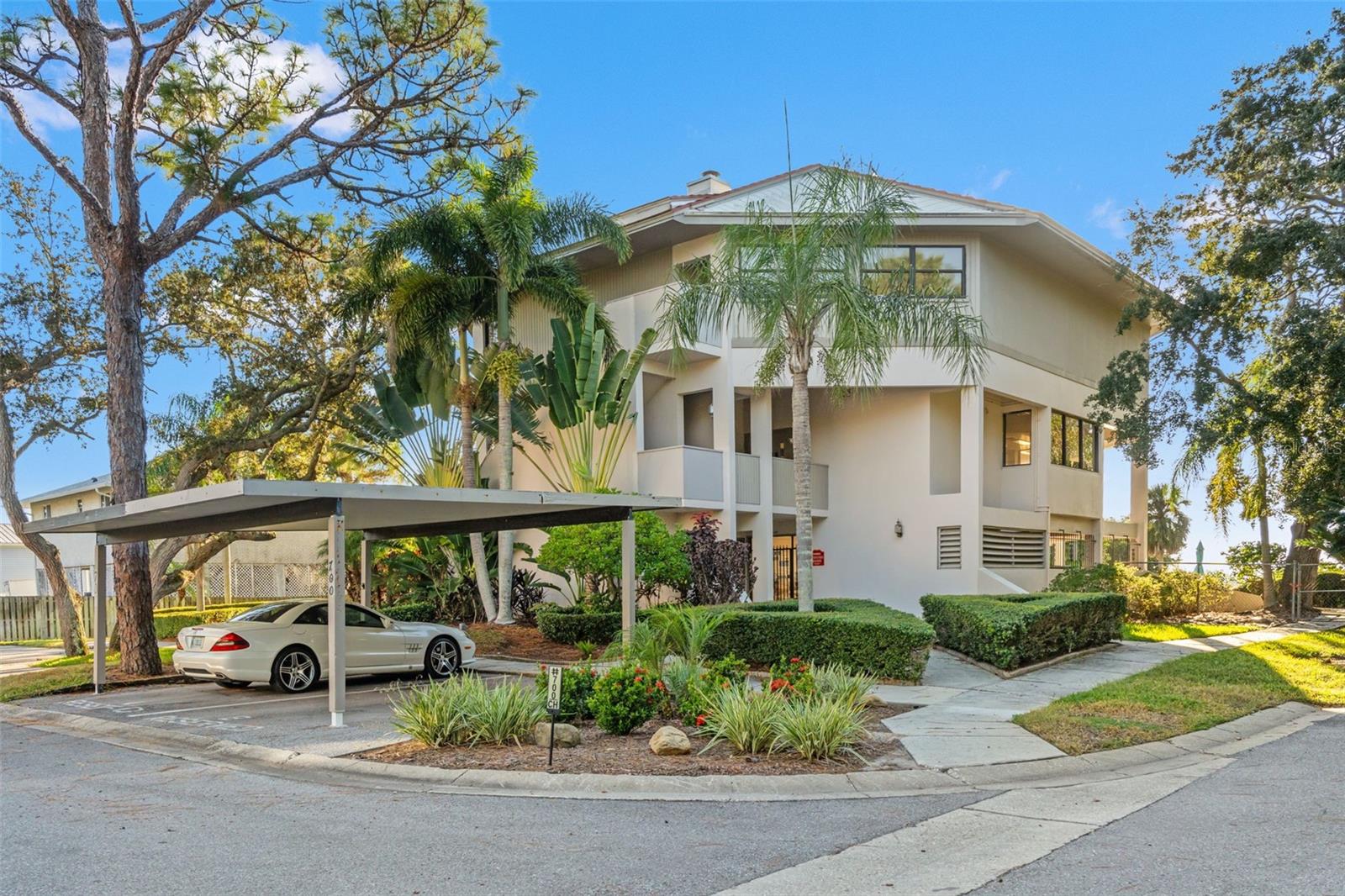 SUNSET SHORES OF TARPON A CONDO - Residential