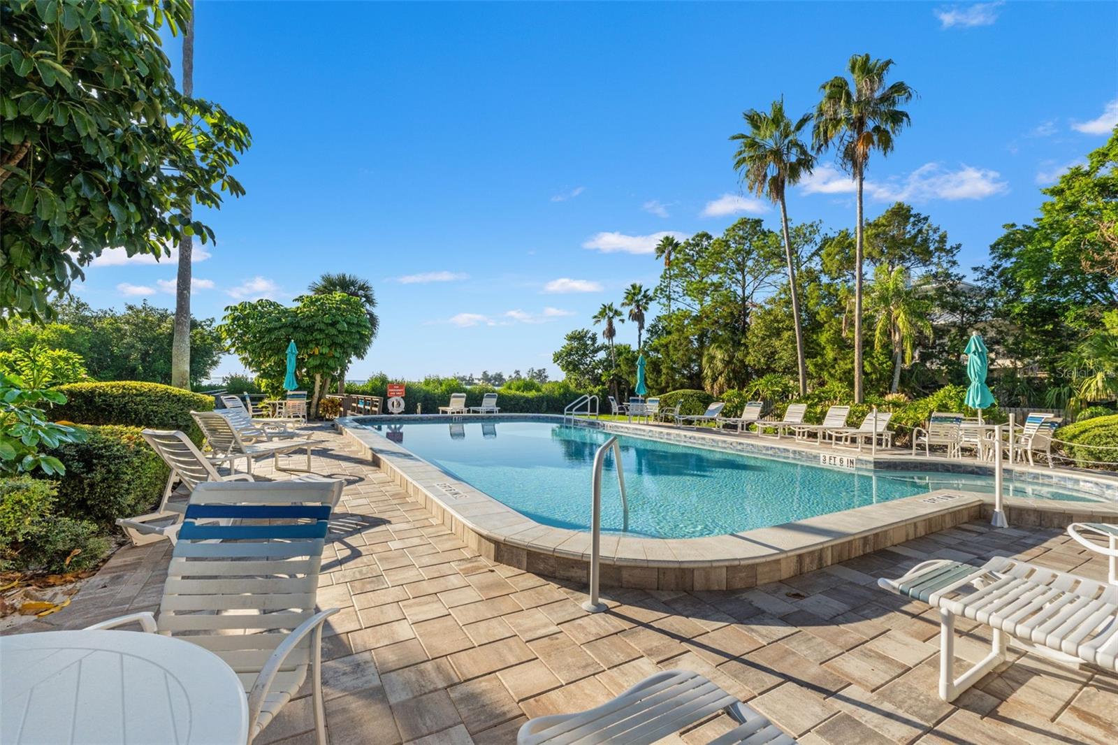 SUNSET SHORES OF TARPON A CONDO - Residential