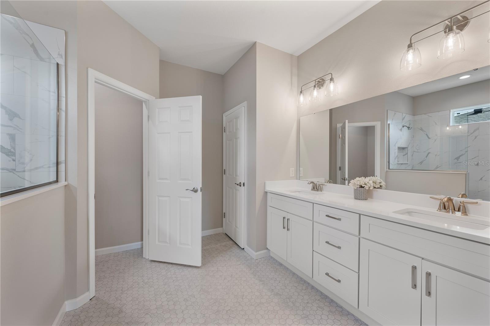 RESERVE AT FAIRWAY OAKS - Residential