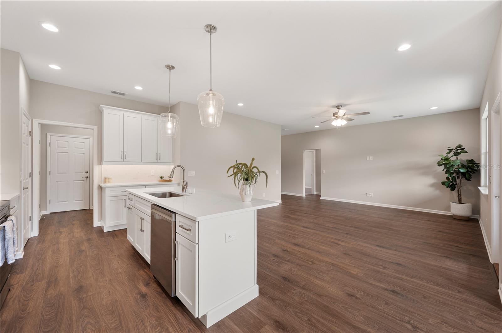 RESERVE AT FAIRWAY OAKS - Residential