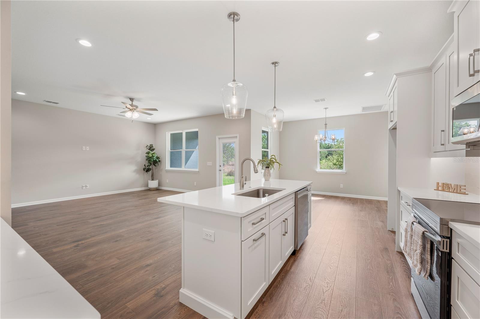 RESERVE AT FAIRWAY OAKS - Residential