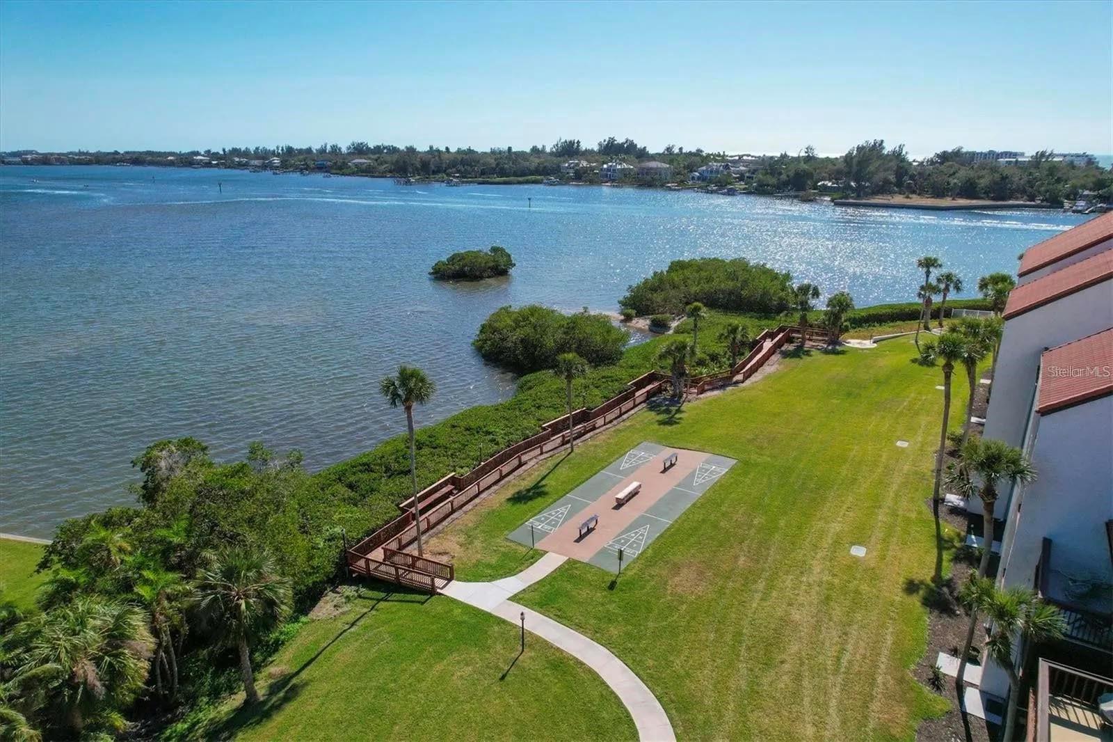 CASTEL DEL MARE - Residential Lease