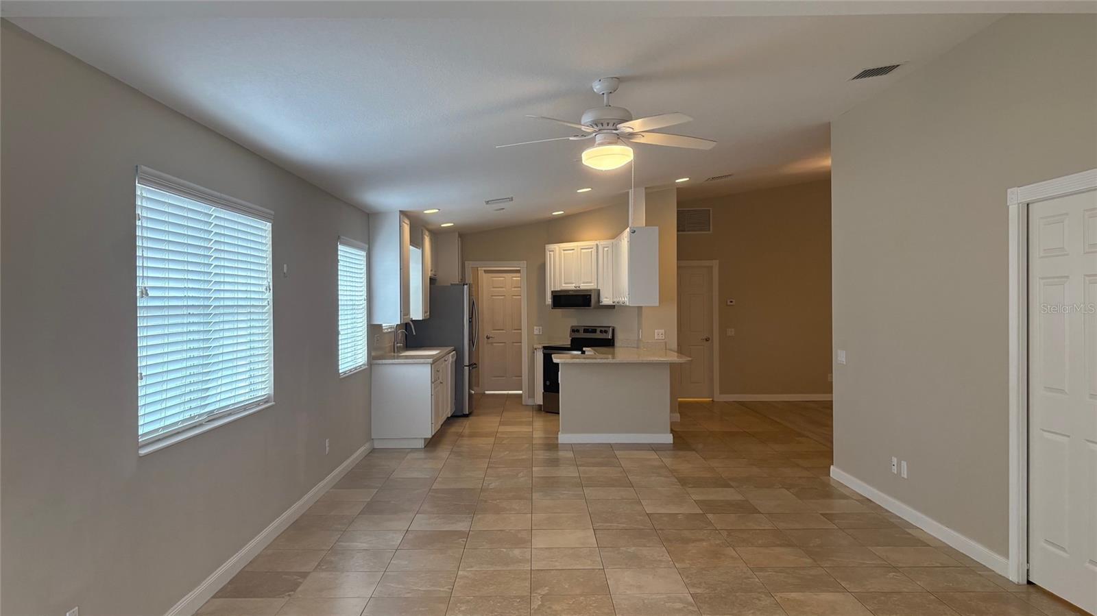 11887 DELFINA LN