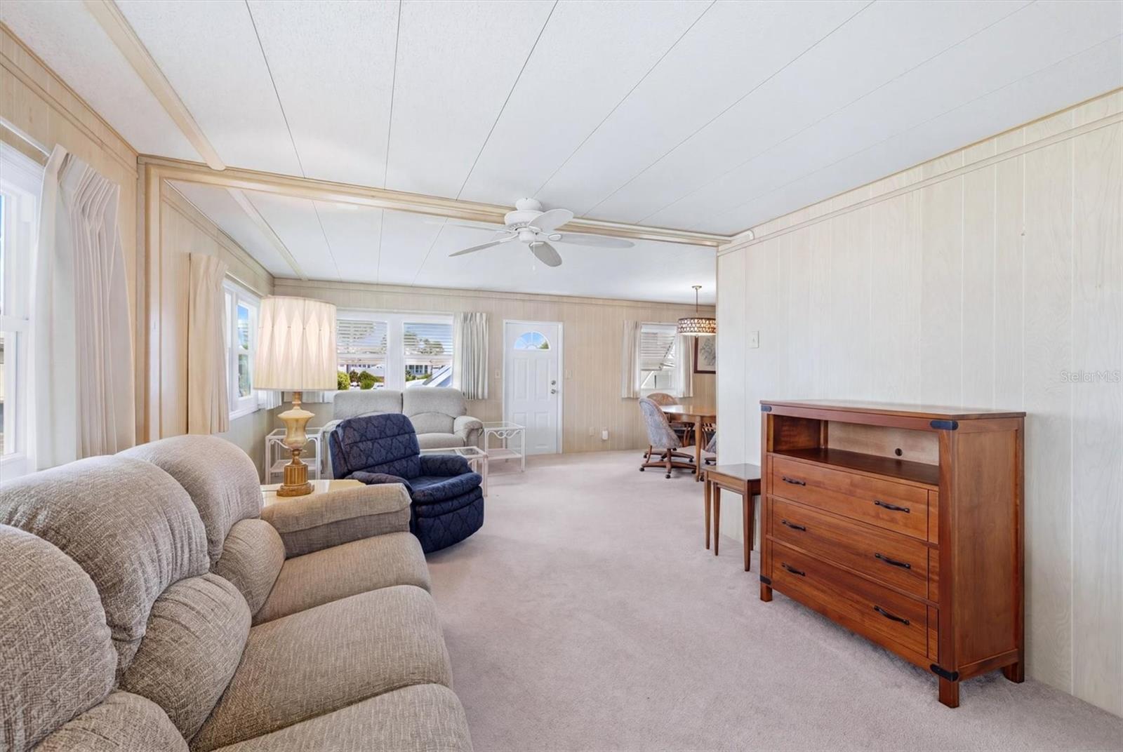 DE SOTO COMMUNITY UNIT ONE - Residential