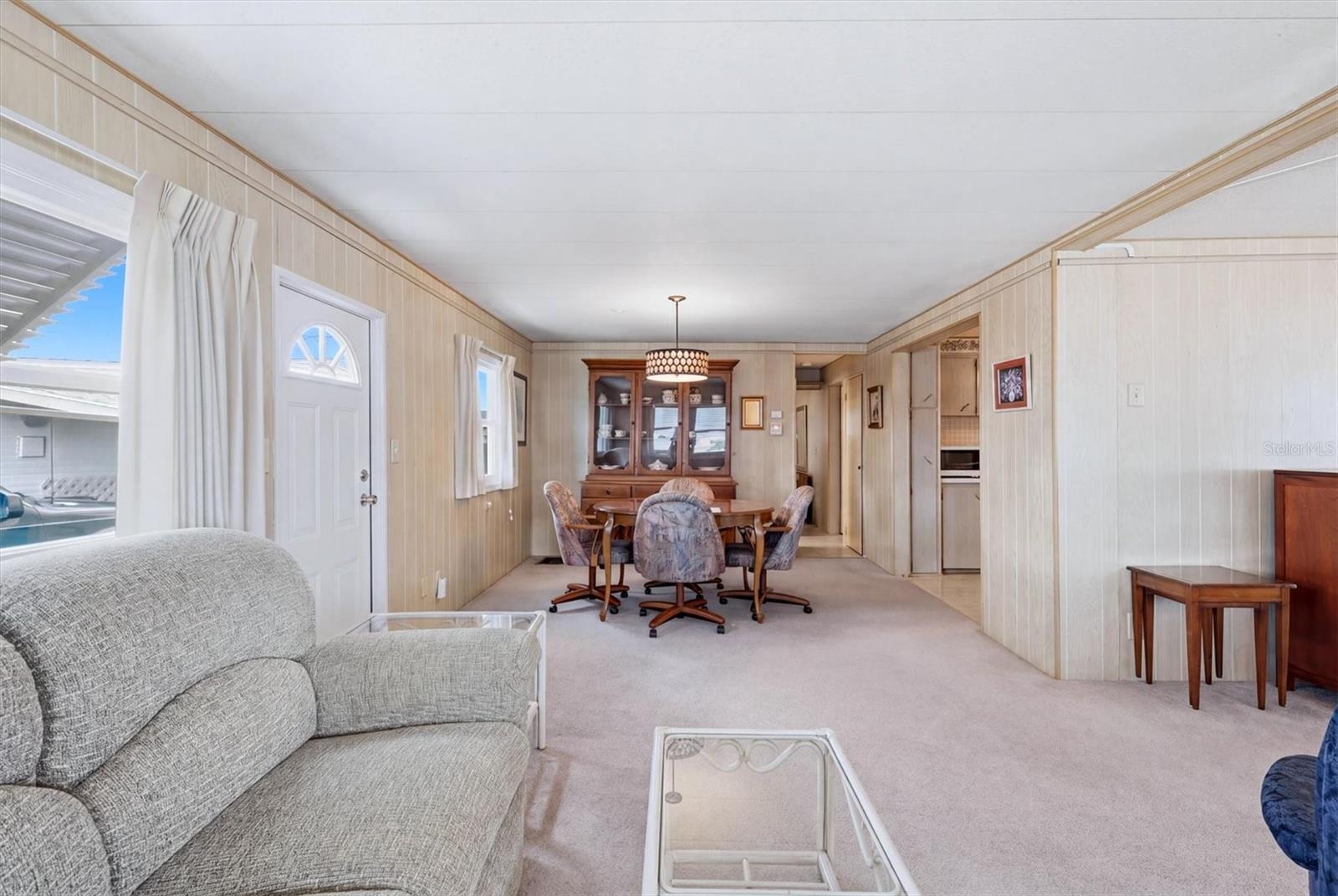 DE SOTO COMMUNITY UNIT ONE - Residential