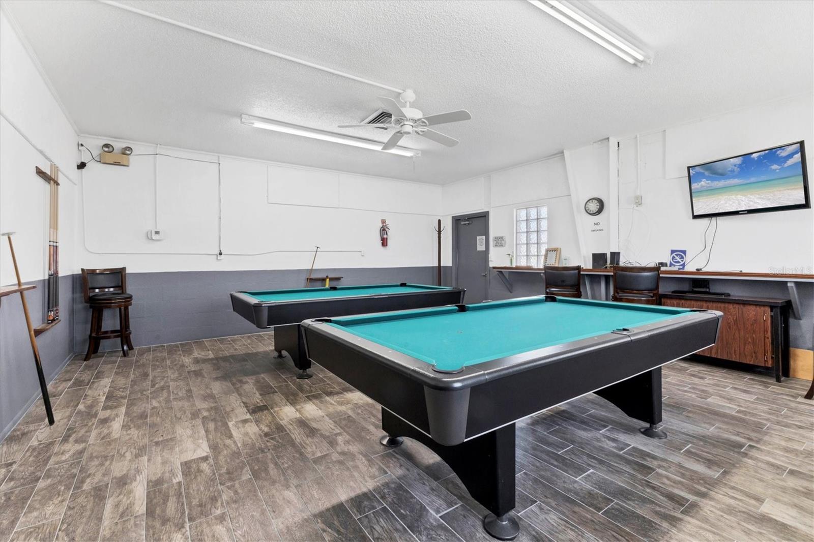 DE SOTO COMMUNITY UNIT ONE - Residential