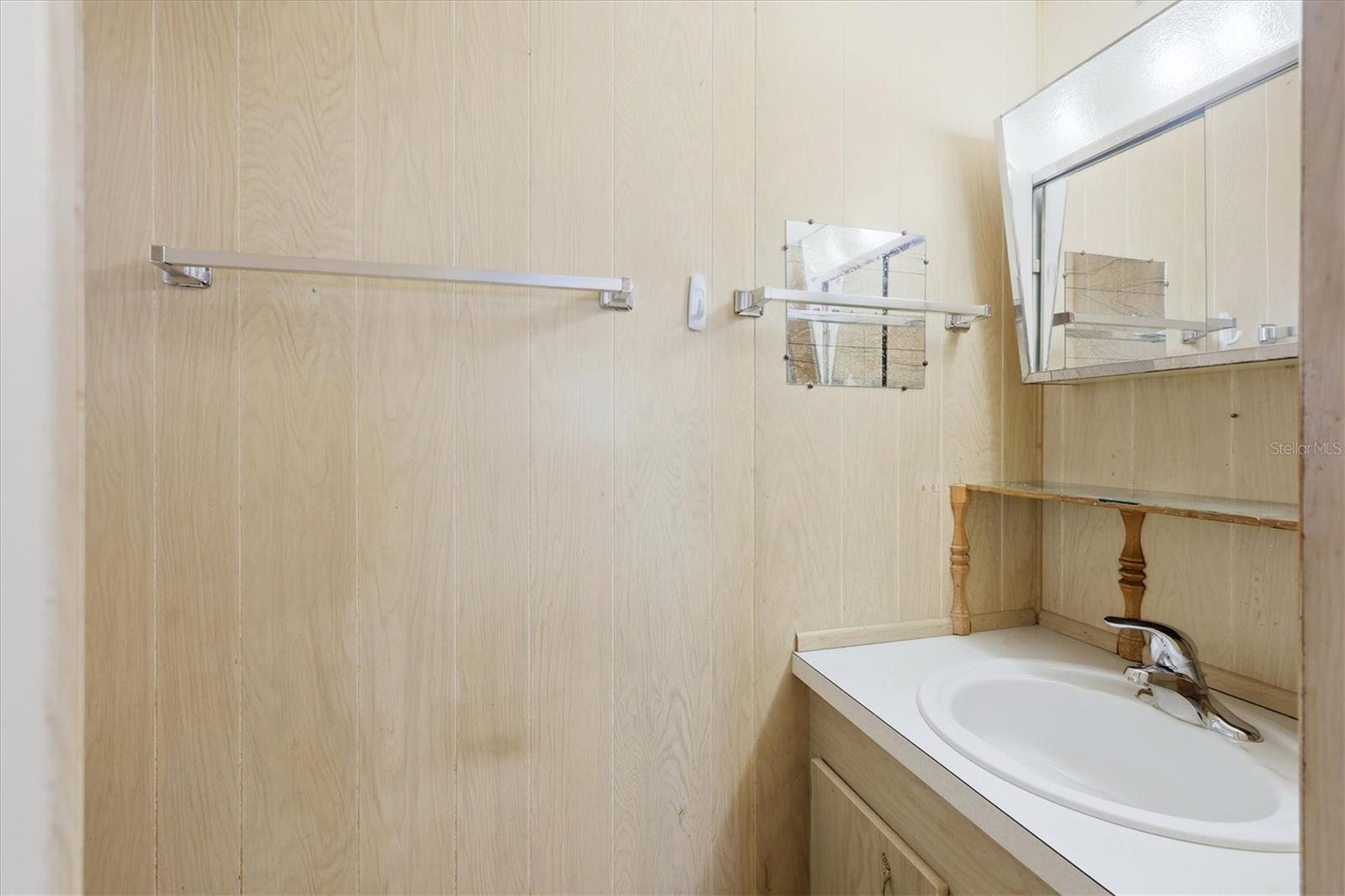 DE SOTO COMMUNITY UNIT ONE - Residential