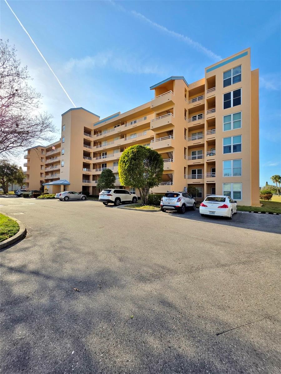 THE GREENS AT PINEBROOK PH 1 & 2 - Residential