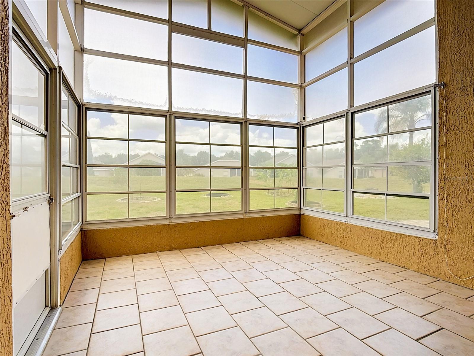 322 HIGH VISTA DRIVE