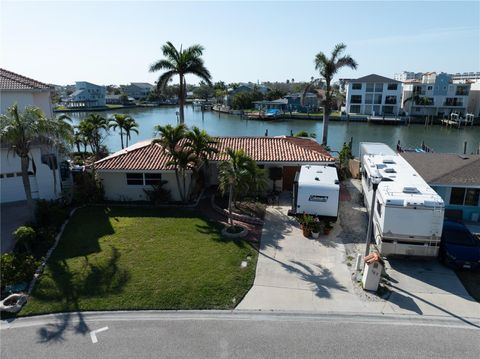 187 175TH TERRACE DRIVE E REDINGTON SHORES FL 33708