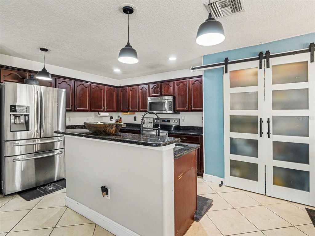 Photo of 12123 Fern Blossom Drive, Gibsonton, FL 33534 (MLS # TB8496823)