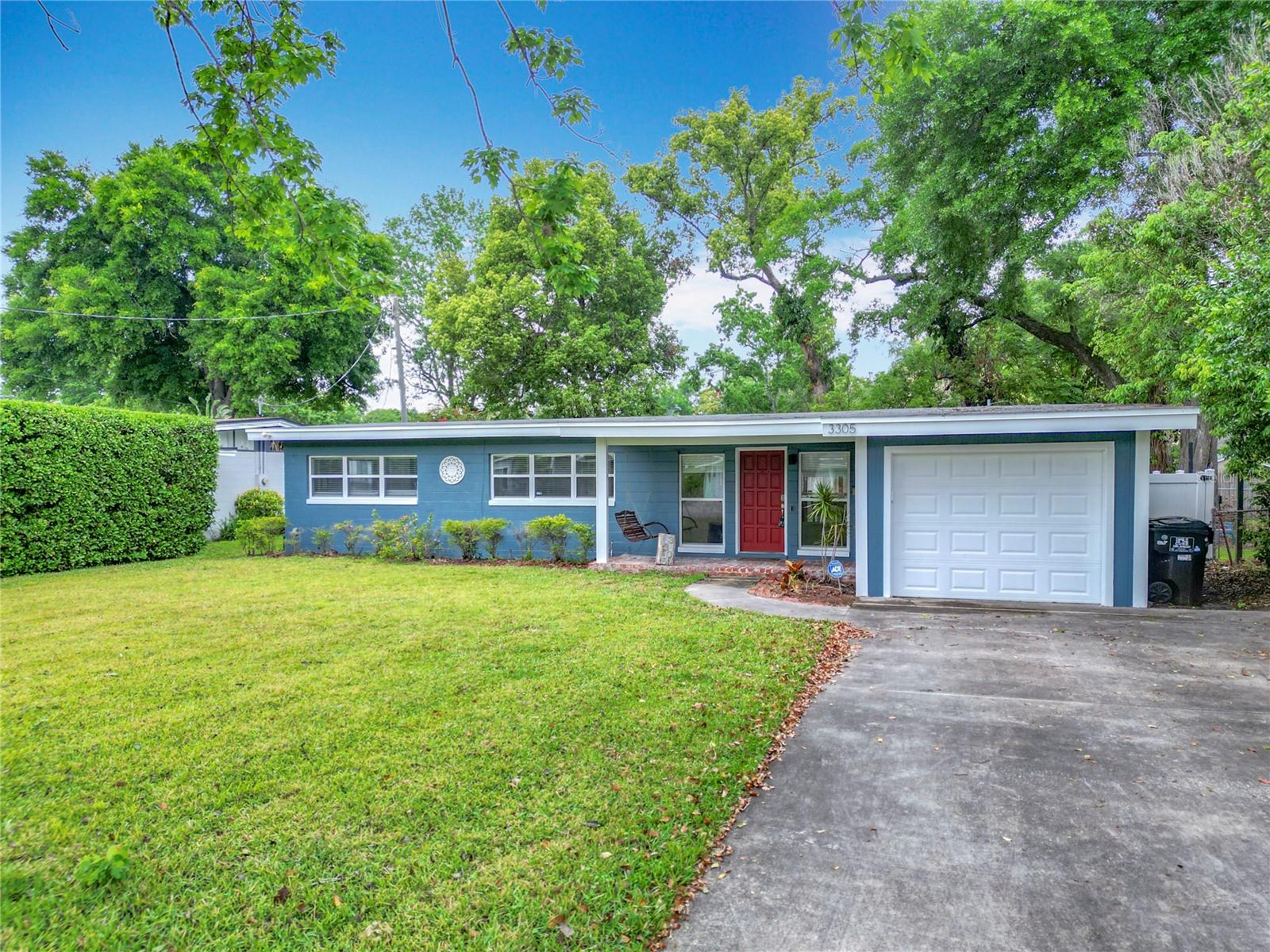 3305 RENLEE PLACE