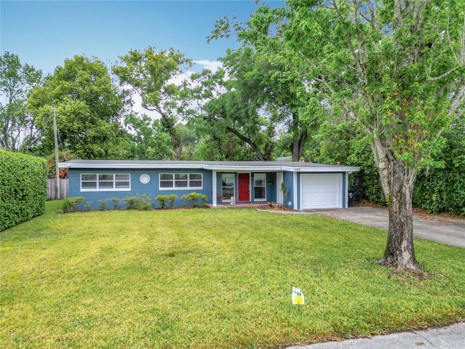 3305 RENLEE PLACE
