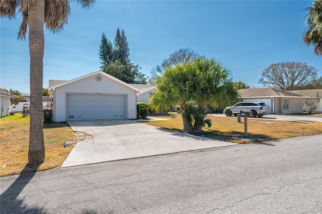 Photo of 3406 Fox Ridge Street, Winter Haven, FL 33884 (MLS # P4937801)