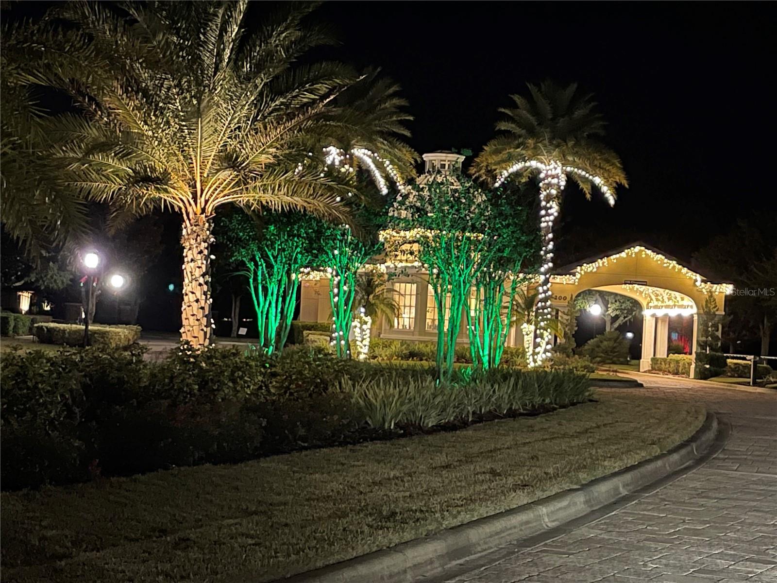 CONSERVATORY/HAMMOCK BEACH - Land