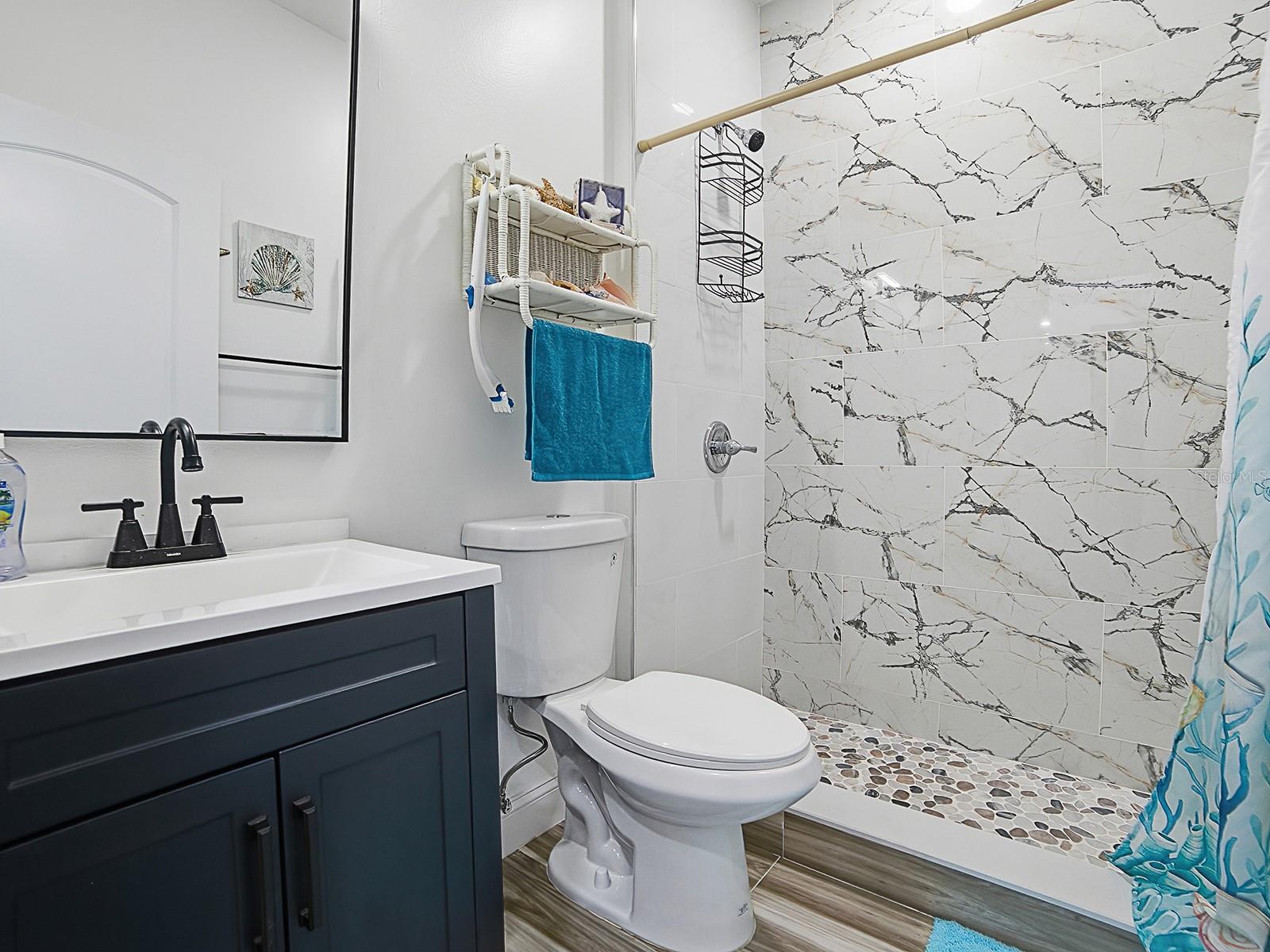 RAVEN GLEN - Residential