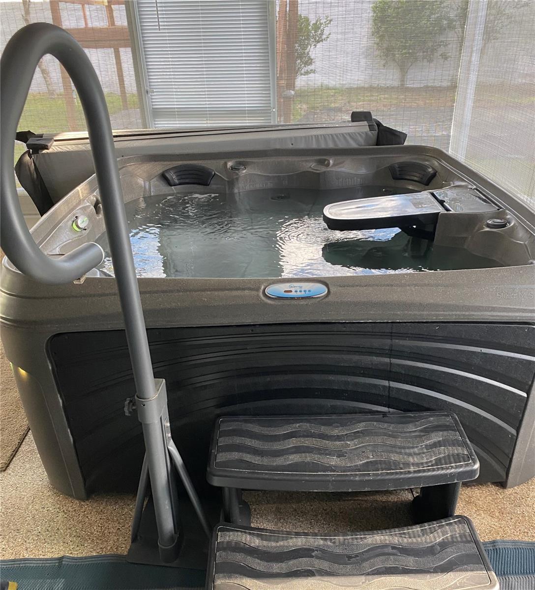 RAVEN GLEN - Residential