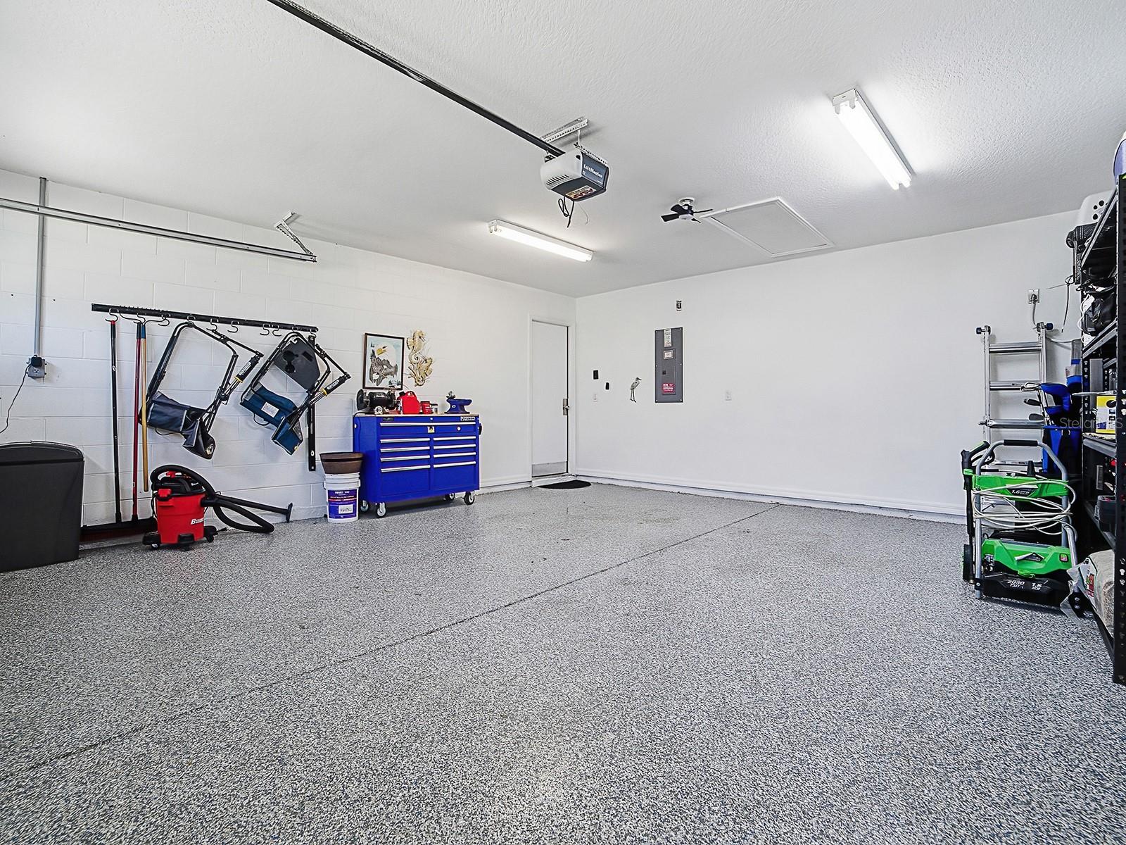 RAVEN GLEN - Residential