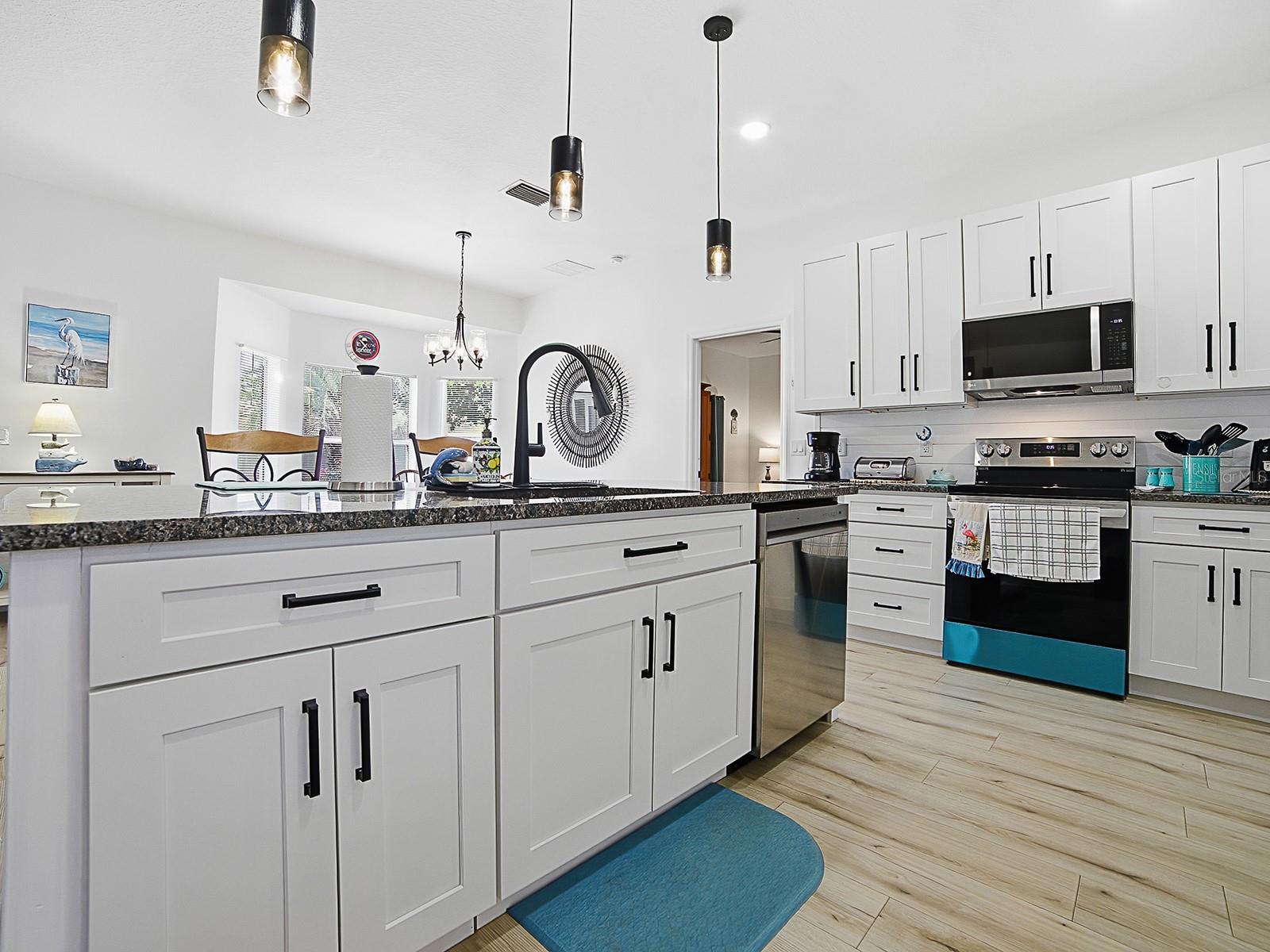 RAVEN GLEN - Residential