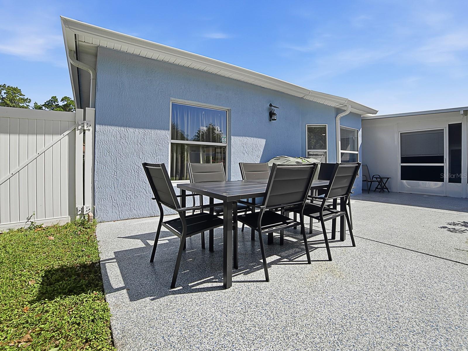 RAVEN GLEN - Residential