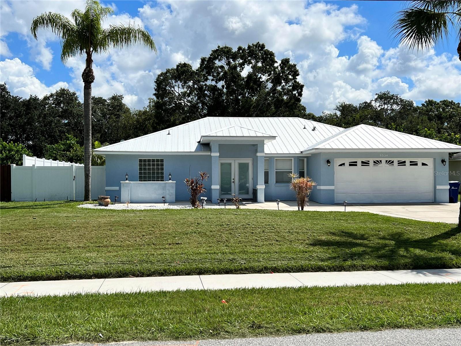 Just bring your clothes! Fully furnished gorgeous rental available seasonally or long term, minutes away from University Parkway, the Mall at UTC, Benderson Park and I75. This tastefully furnished 3 bedroom 2 bath home boasts cathedral ceilings in the living room, primary bedroom with a private office and primary bathroom, large kitchen, laundry room and an open floor plan. Backyard recently renovated with new PVC fencing, stamped concrete walkways and newly renovated pool with heater added! Gorgeous screened in Salt Water Pool with separate covered dining area outside. Exterior of home was recently painted as well. Home can be rented month to month or seasonally. Close to All, Benderson Park, New Mote Aquarium, Lakewood Ranch, UTC, Shopping, 20 minutes to Lido, Long Boat Key and Siesta Key and so much more! Home is also for sale.