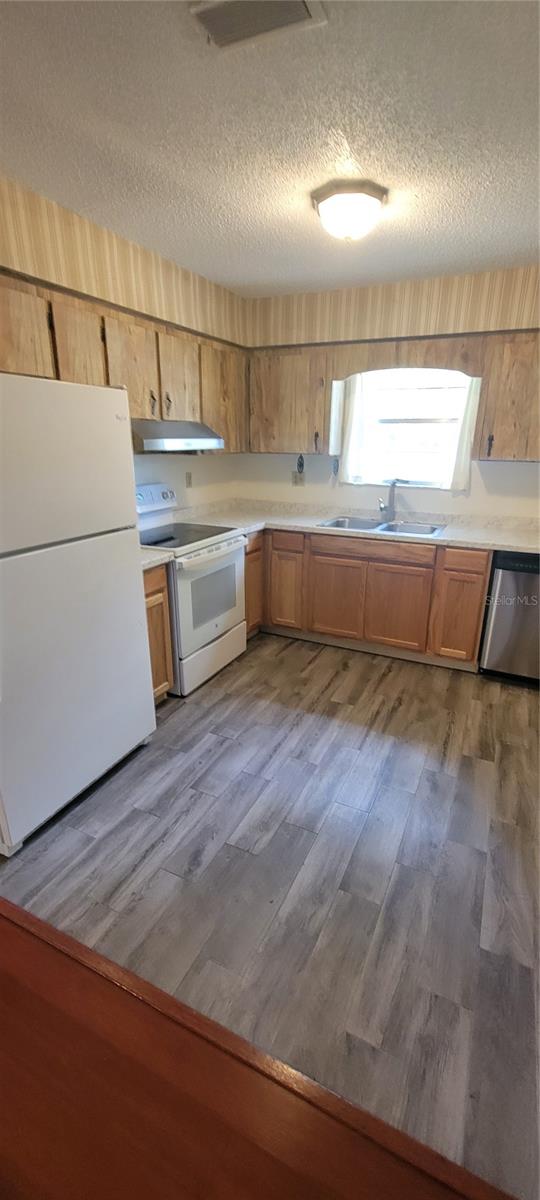 4243 NW 20TH TERRACE