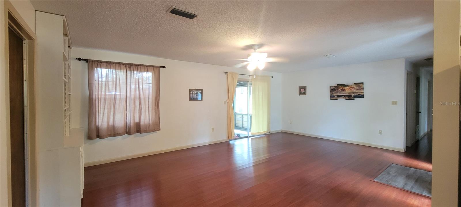 4243 NW 20TH TERRACE
