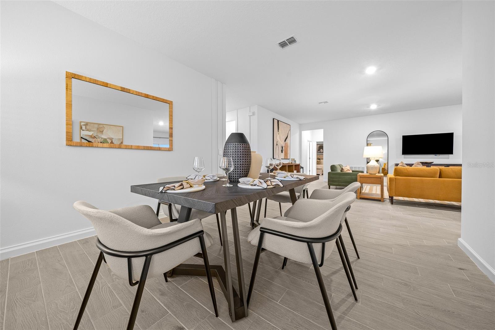 TRAILHEAD LANDING - Residential