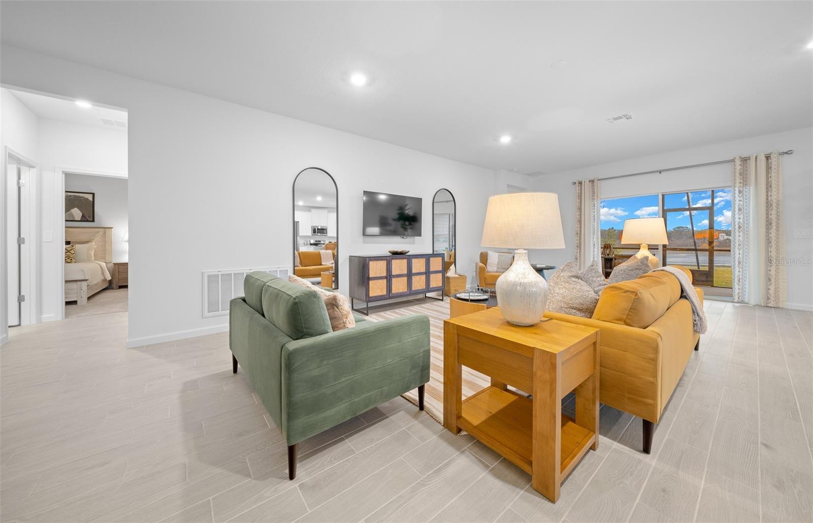 TRAILHEAD LANDING - Residential