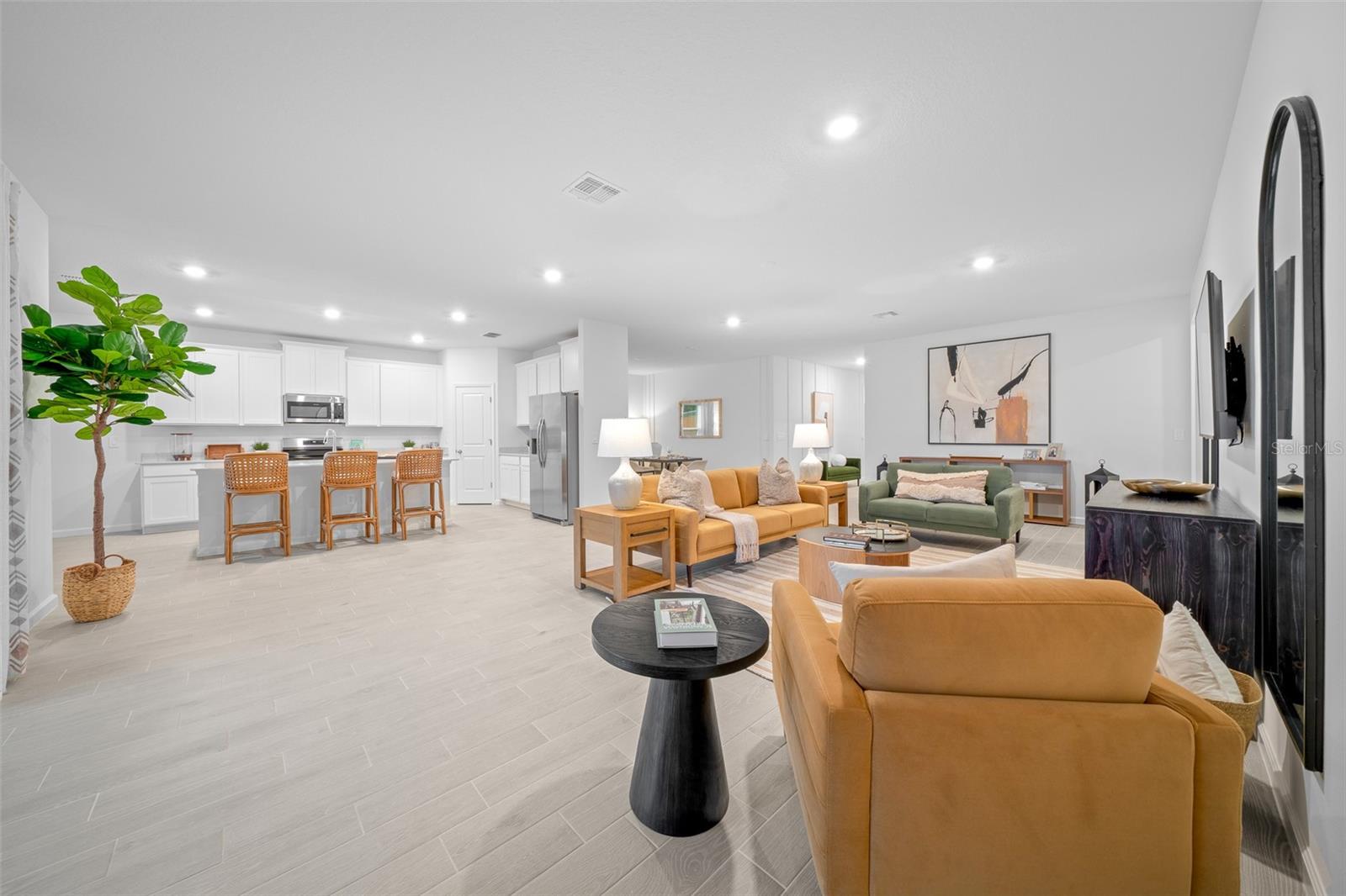 TRAILHEAD LANDING - Residential