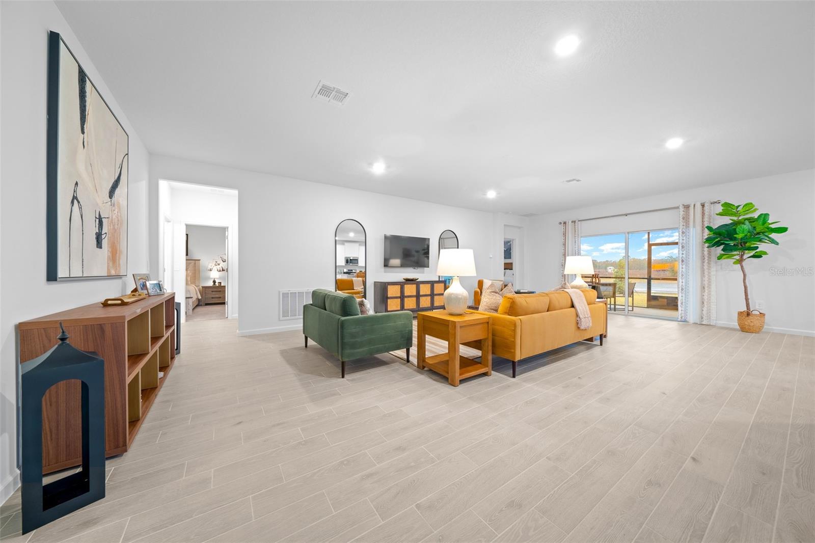 TRAILHEAD LANDING - Residential