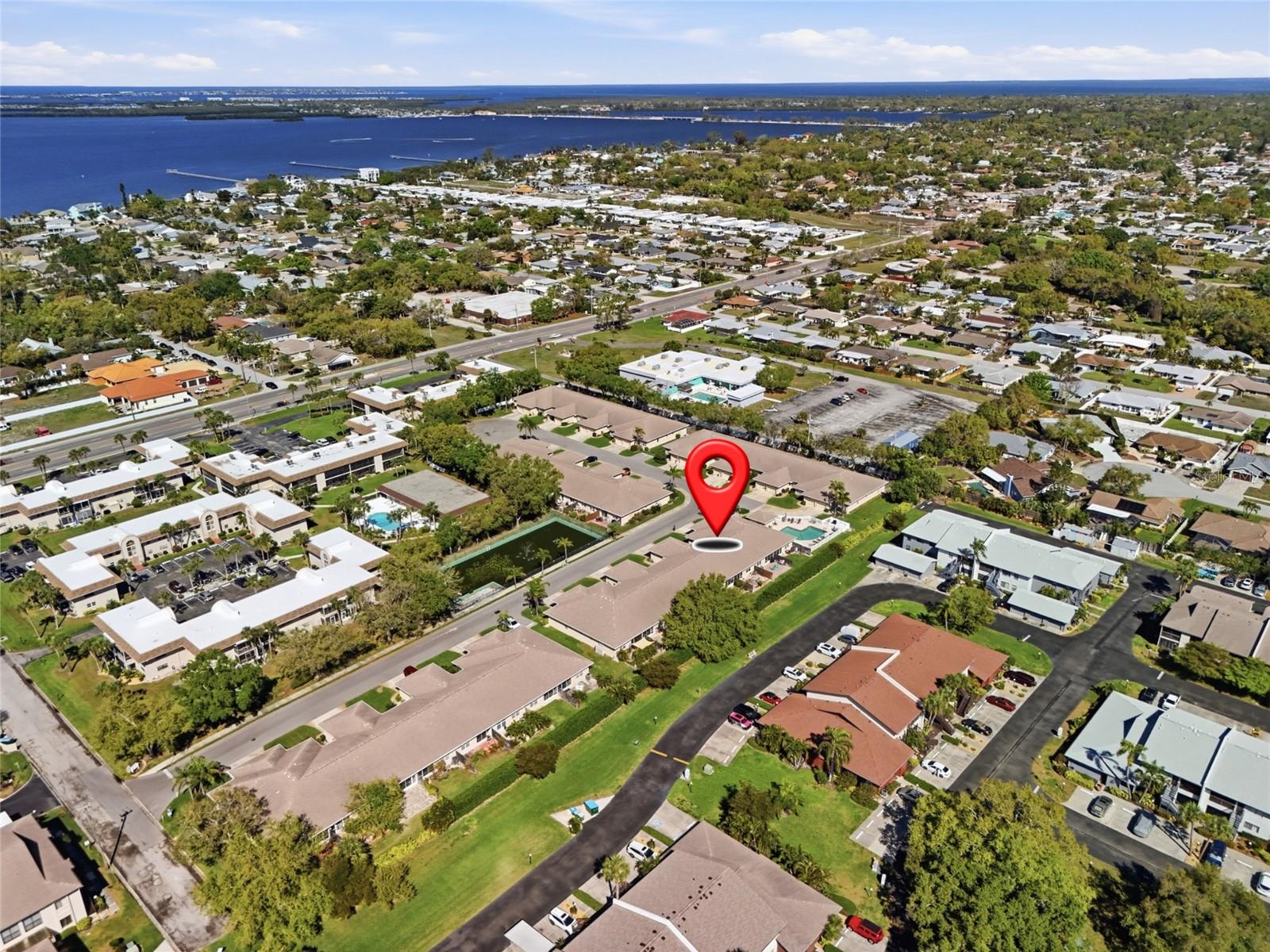 PALM BREEZE VILLAS PH I - Residential