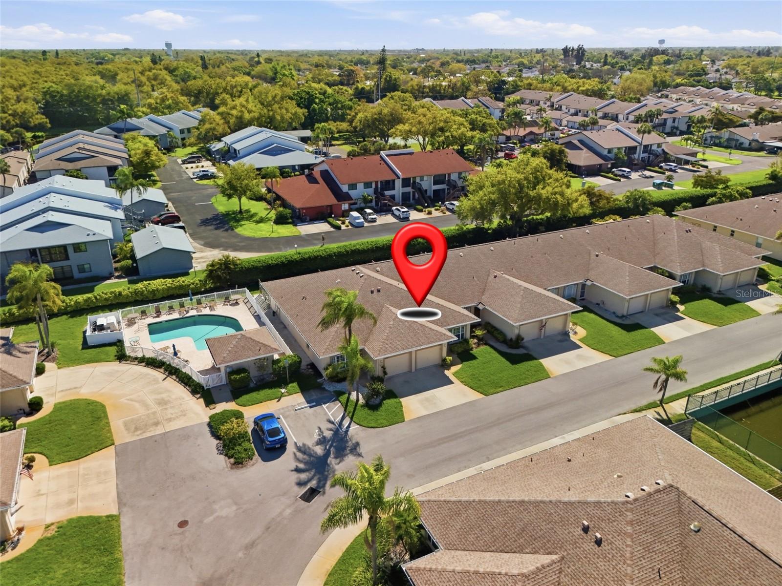 PALM BREEZE VILLAS PH I - Residential