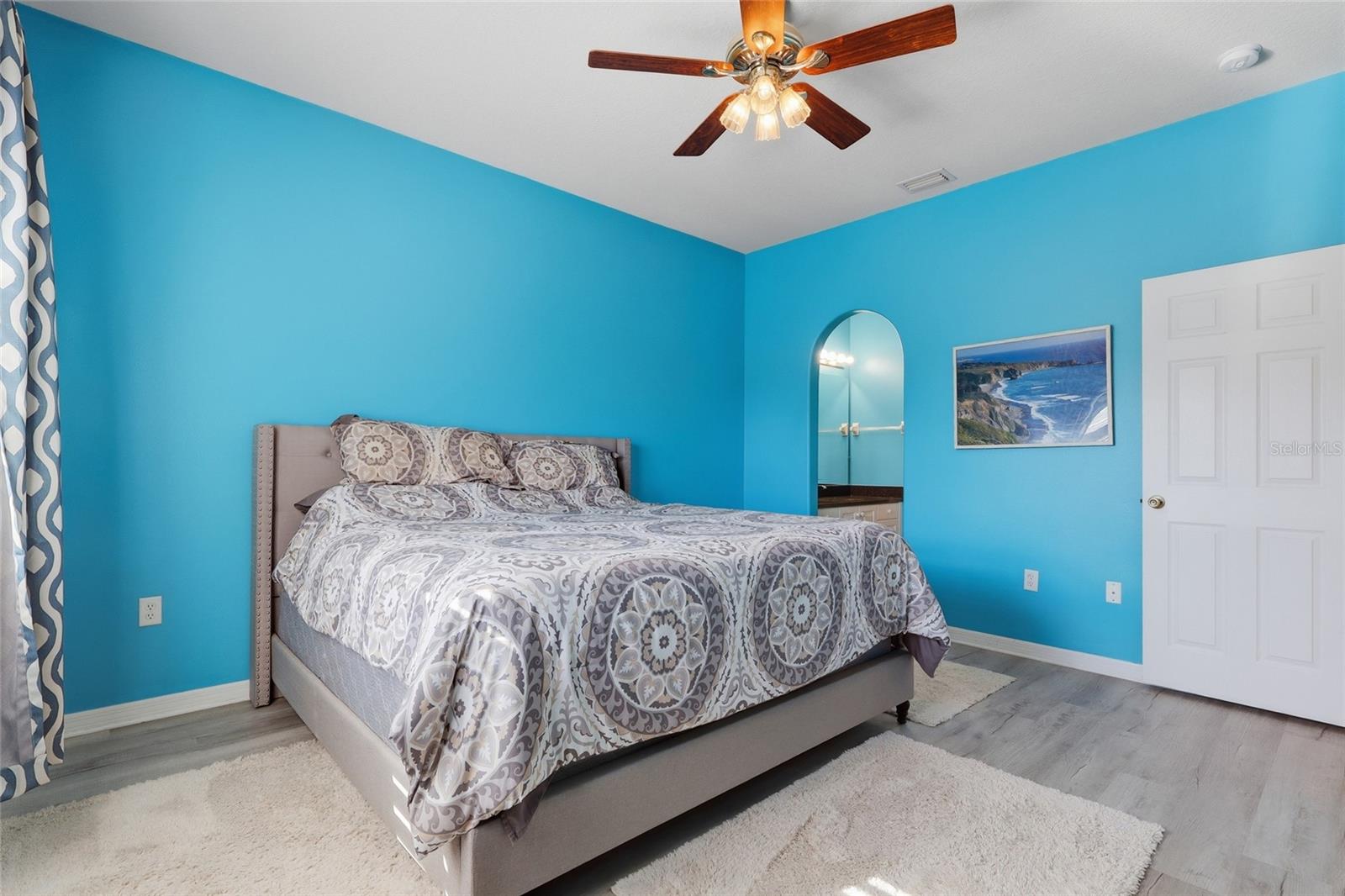 PALM BREEZE VILLAS PH I - Residential