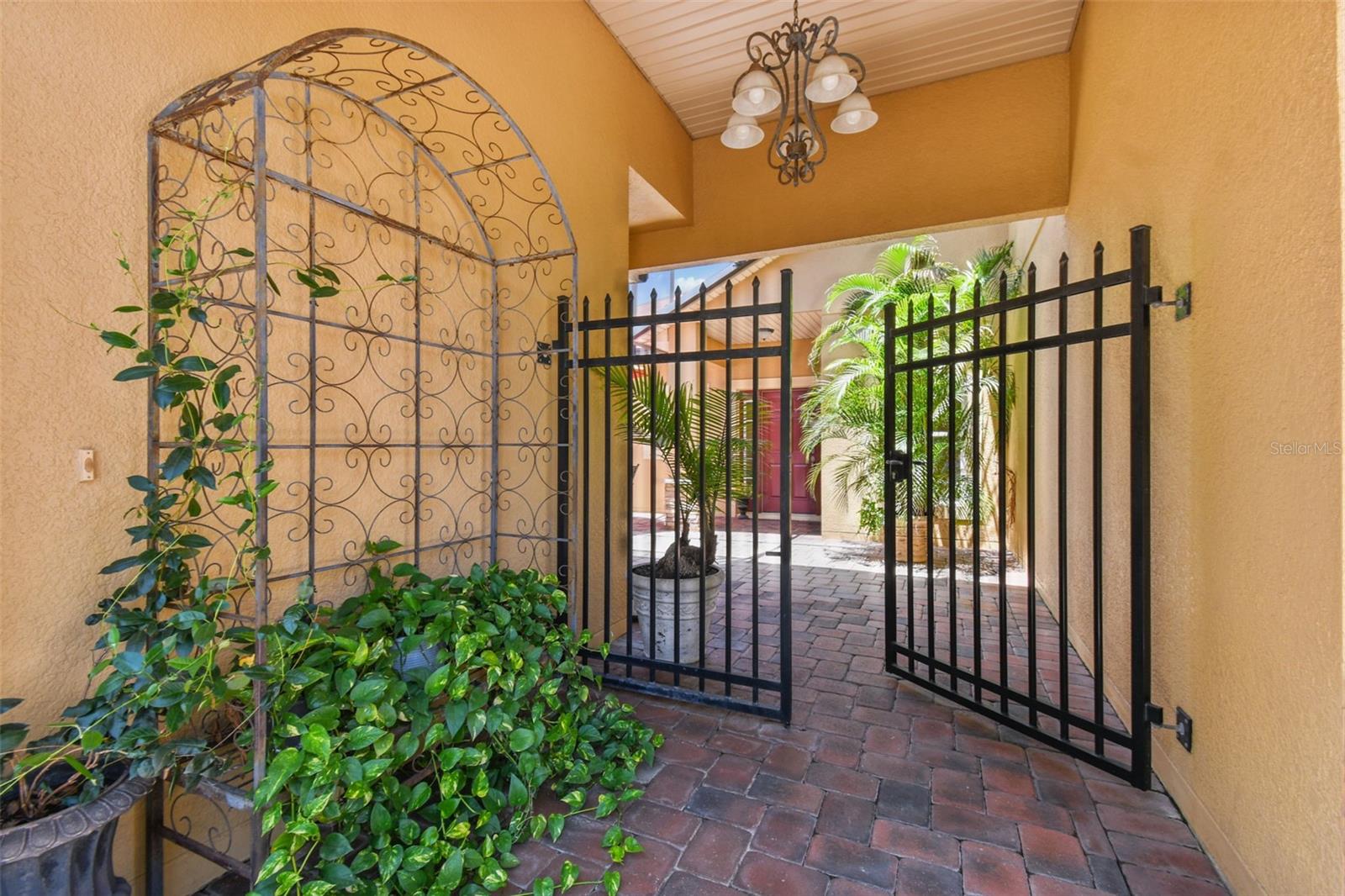 217 SORRENTO ROAD