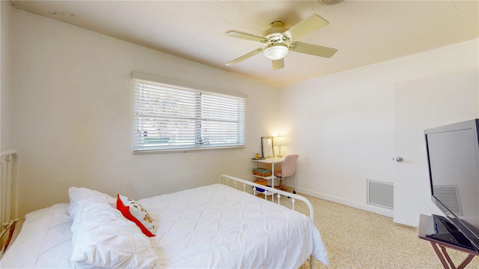 PINEHURST PARK REP OF - Residential