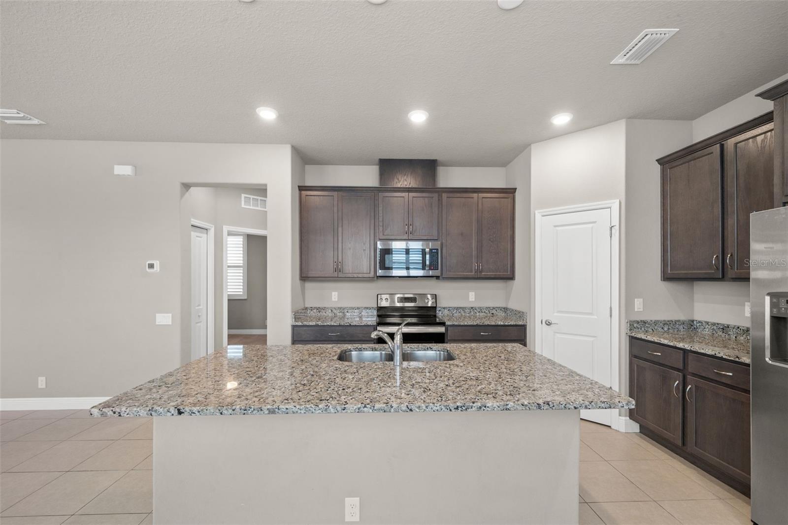 HIGHLANDS PH 2 - Residential