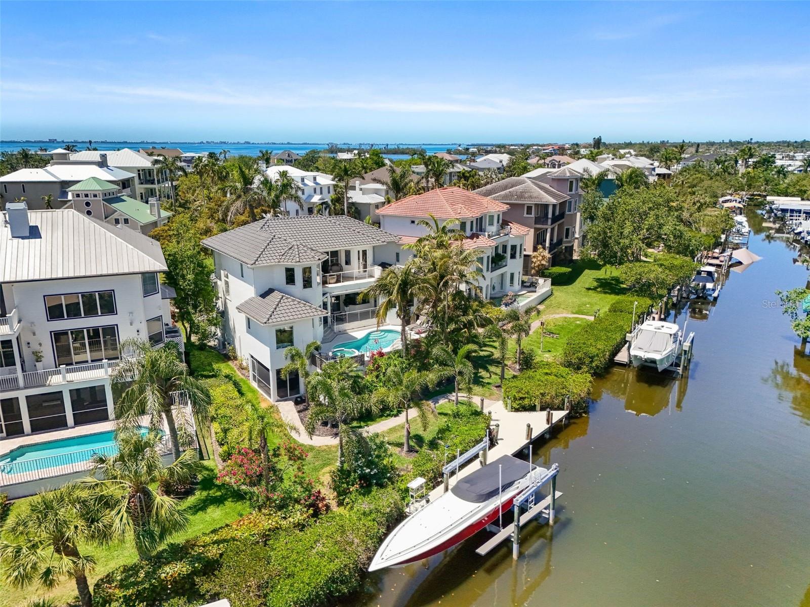 7118 HAWKS HARBOR CIRCLE